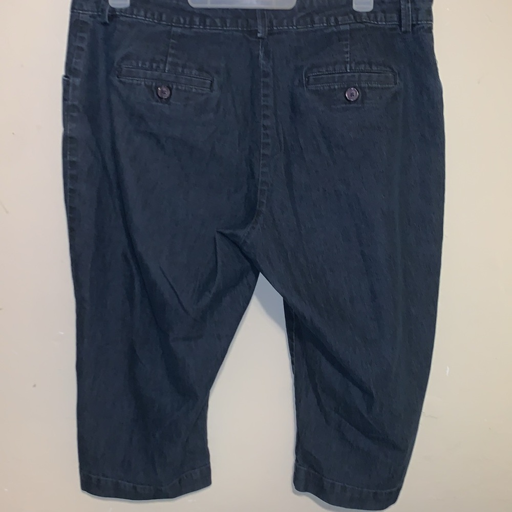 Lee’s Just Below The Waste Capris View 4